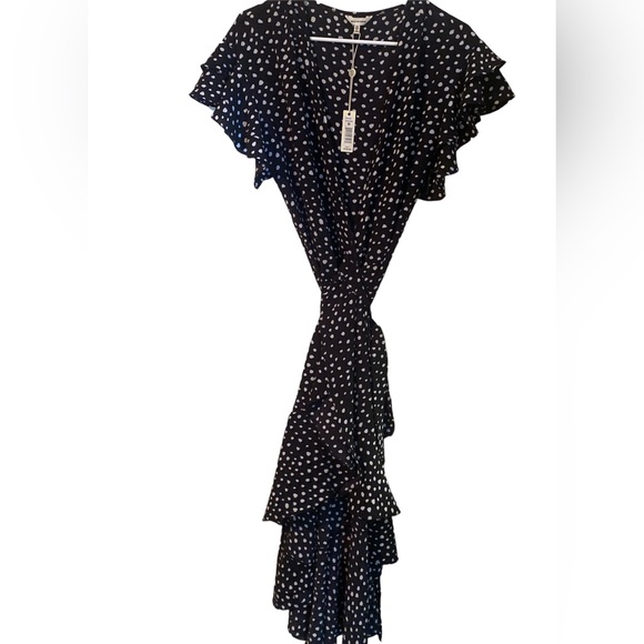 Max Studio Dresses & Skirts - Max Studio Patterned Ruffle Wrap Midi Dress New with tags size M